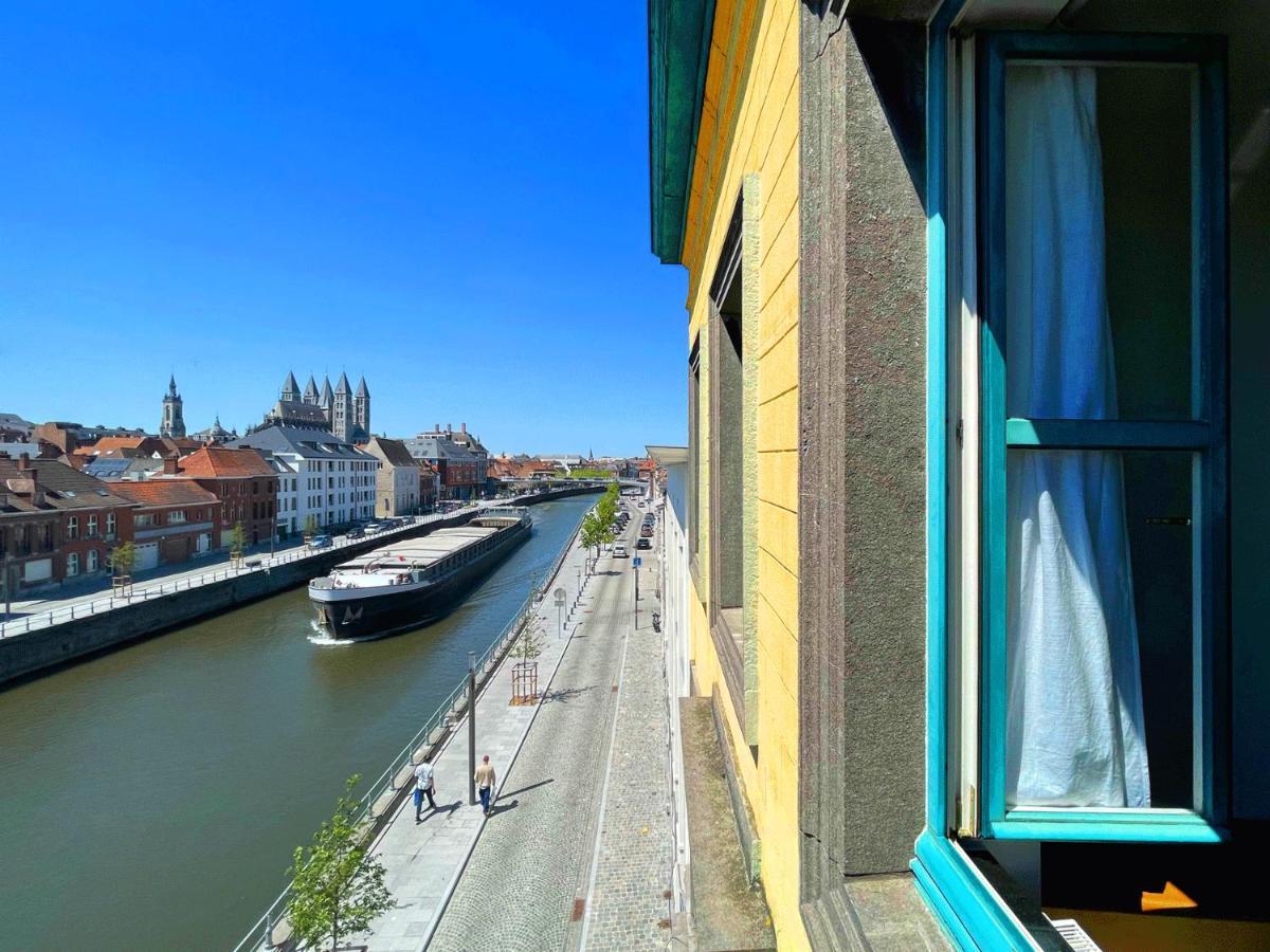 Appartement Et Parking Privatif Le Long De L Escaut Tournai Bagian luar foto